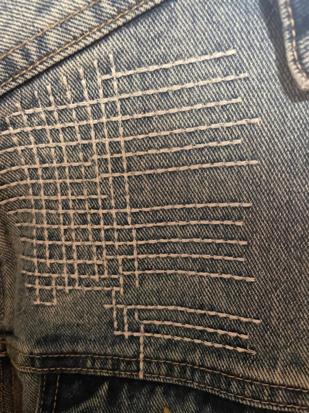 Tasha Polizzi Blue Denim Jacket with Contrast Stitching - Picture 5 of 7